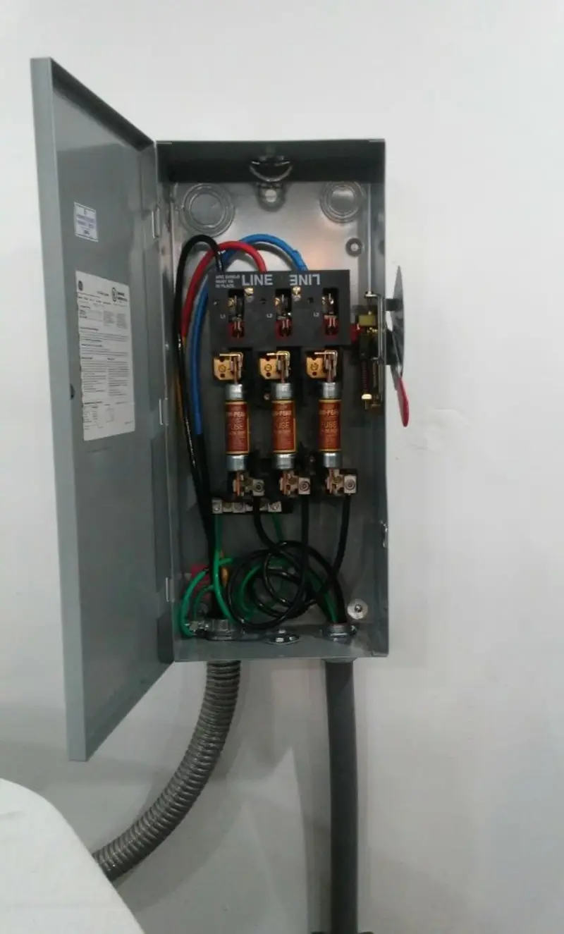 Three-phase disconnect switch installed for Electrical Wiring & Rewiring in Brunswick